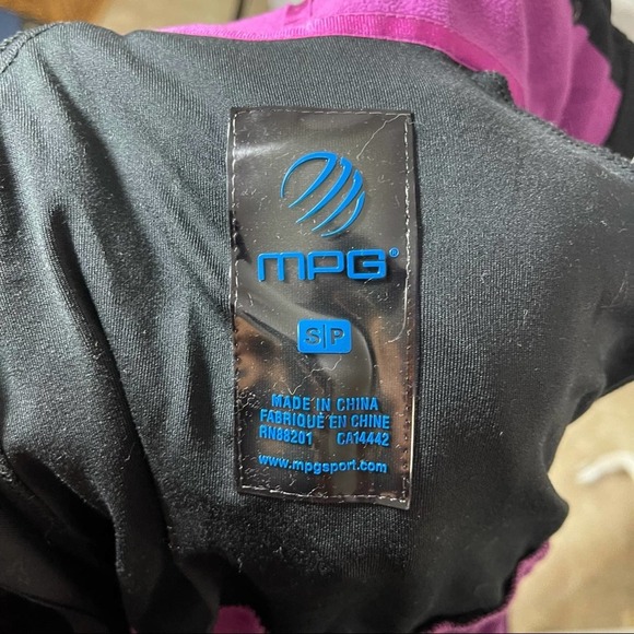 MPG Black Lightweight Jacket - Picture 15 of 15